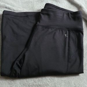 Semi-Fitted Yoga Pants